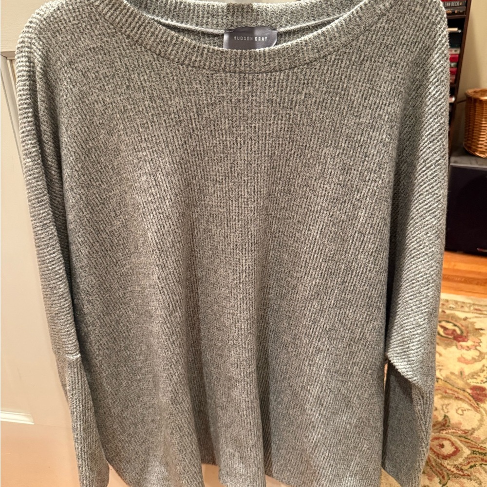 Hudson Gray Women's Gray Scoop Neck Sweater